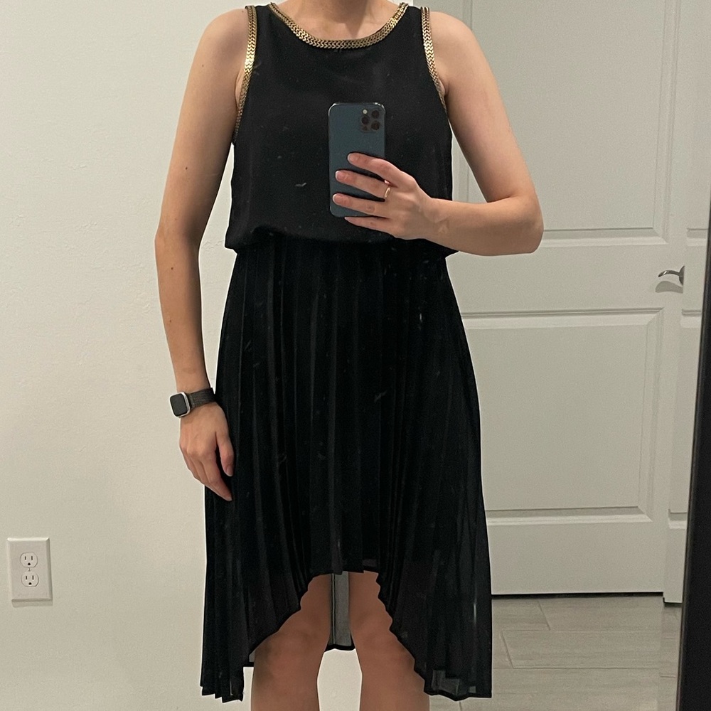 Black Dress Gold Detail Pleated Skirt Sans Souci Size Small